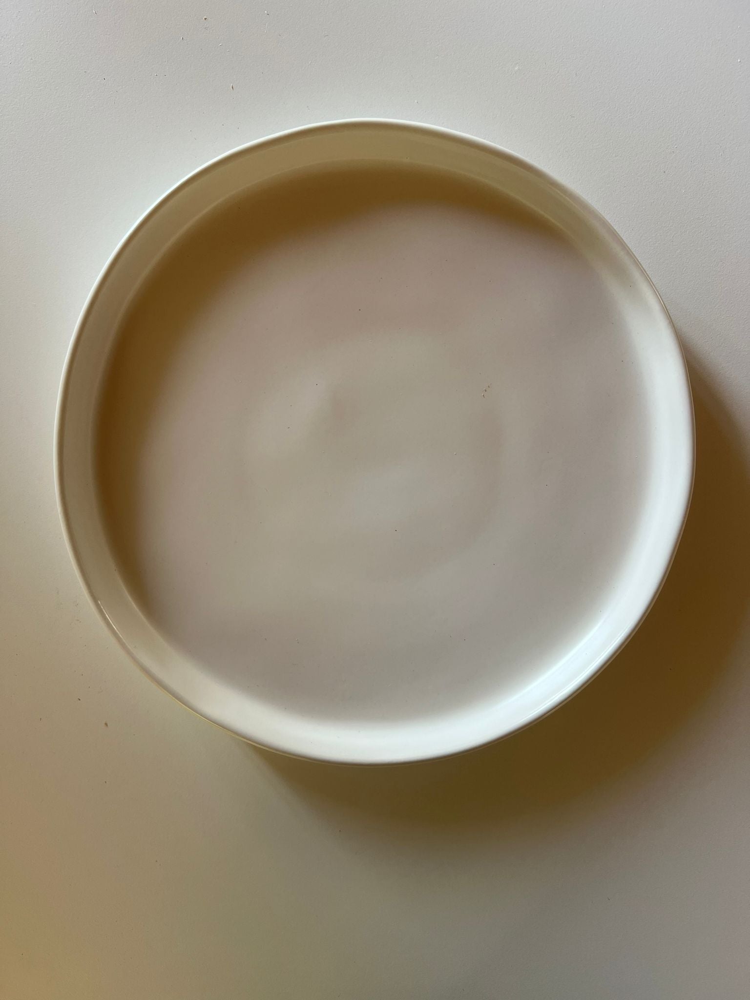 White Round Tray